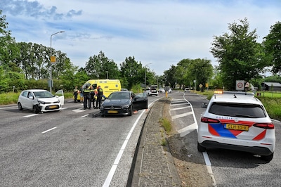 Spookrijder veroorzaakt frontale botsing in Oisterwijk, bestuurder onder invloed van alcohol