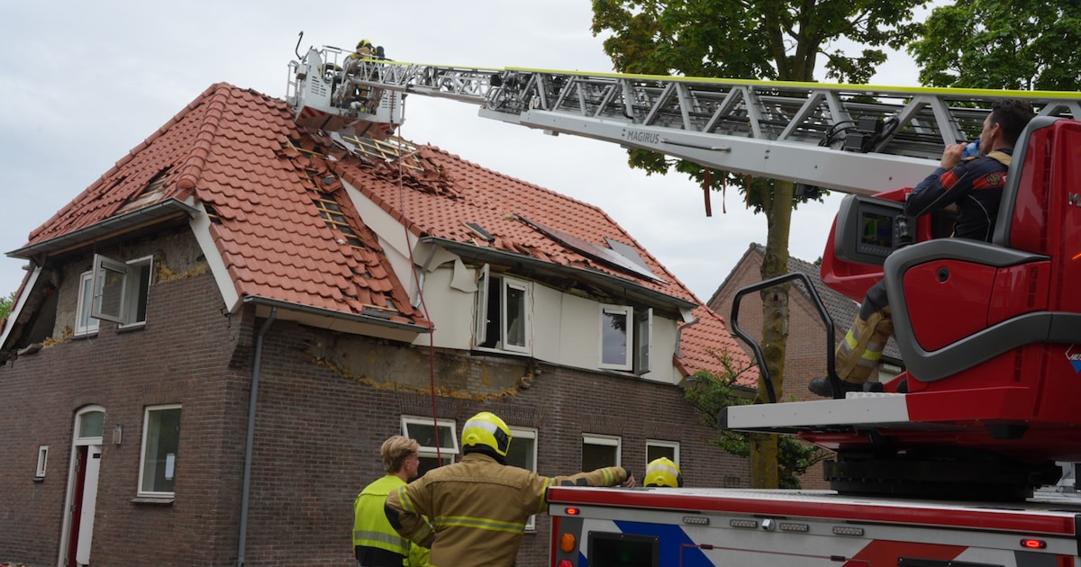 Vuur uit na gasexplosie in Nuland: getroffen woning is instabiel, twee monteurs gewond