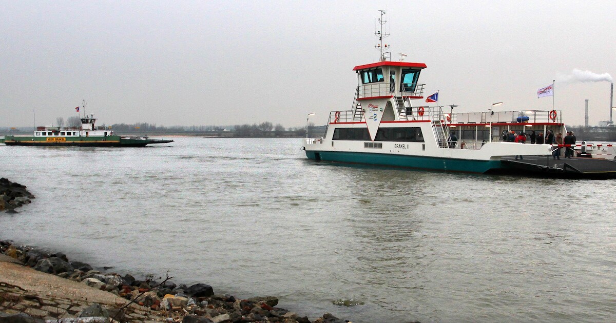 Veerpont tussen Brakel en Herwijnen een dag uit de vaart vanwege verplichte keuring | West Betuwe